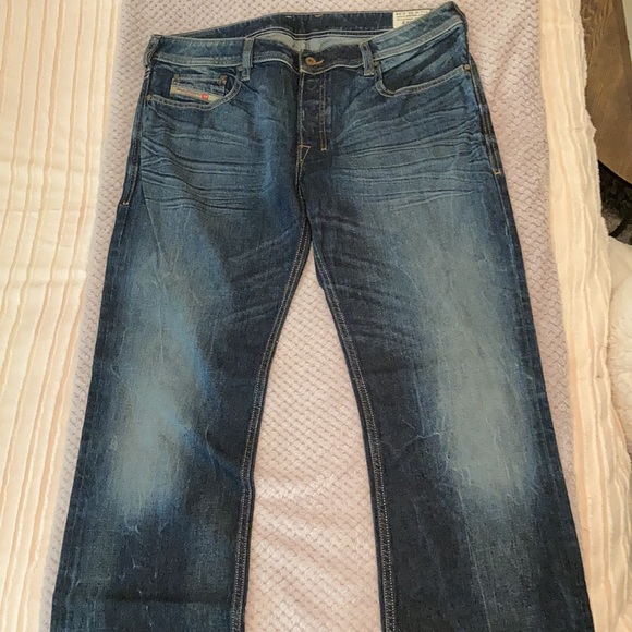 Diesel jeans Zatiny model.Size 34/34 & 36/34. - Picture 3 of 6
